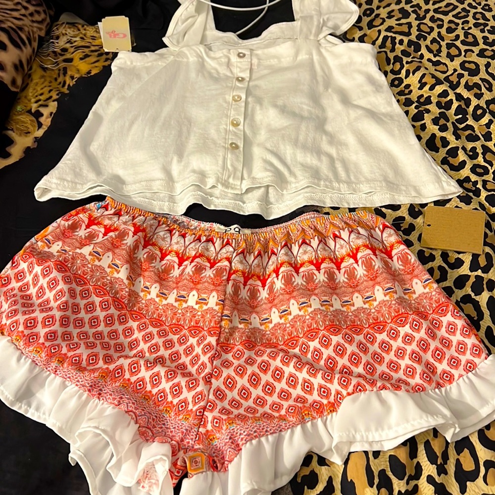 NEW. SET.  TOP.  AND.  SHORT